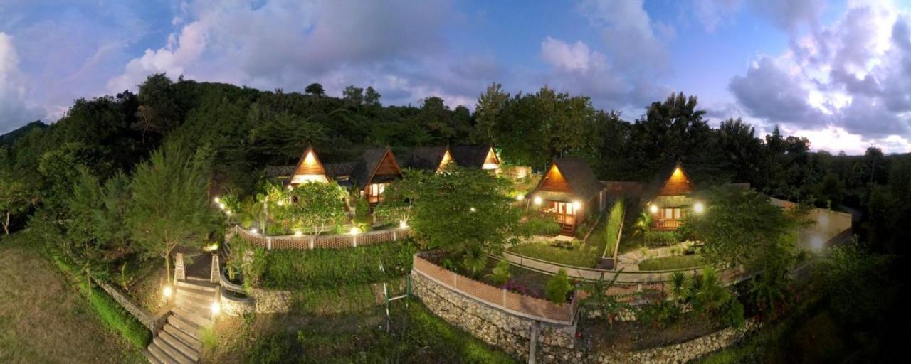Cersen Resort Lombok Kuta  Ngoại thất bức ảnh